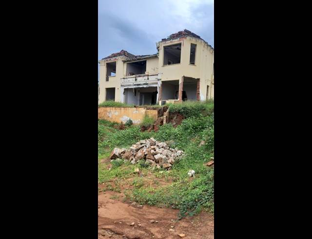 6 BEDROOM HOUSE FOR SALE IN DURBAN NORTH